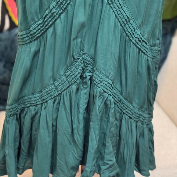 CURATIONS Sleeveless Tiered Surplice Viscose Tunic Blouse, Green, Large - Picture 12 of 15